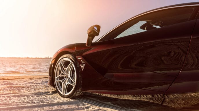 2018 mclaren mso 720s coupe dn 1280x720 2